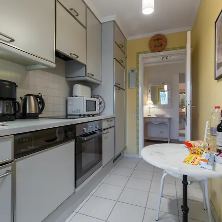 Apartment De Galles *